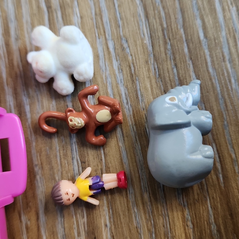 Polly Pocket Wild Zoo World Pink Square Compact Elephant Polar Bear Monkey - Picture 2 of 9